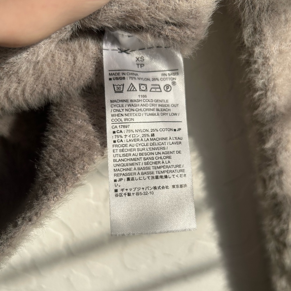 Banana Republic Grey V-Neck Eyelash Wrap Sweater - Picture 3 of 5
